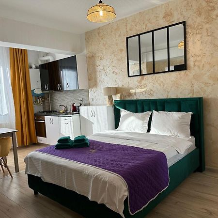Studios & Apartments Palas By Glam Apartments Iasi Exteriör bild