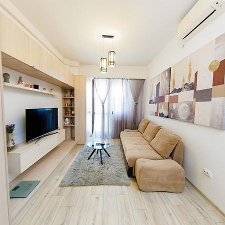 Studios & Apartments Palas By Glam Apartments Iasi Exteriör bild