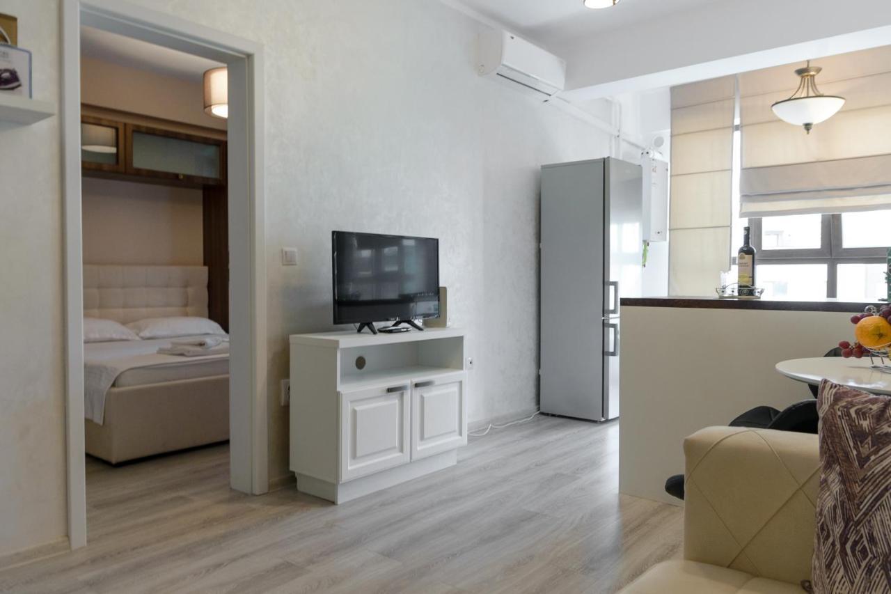 Studios & Apartments Palas By Glam Apartments Iasi Exteriör bild