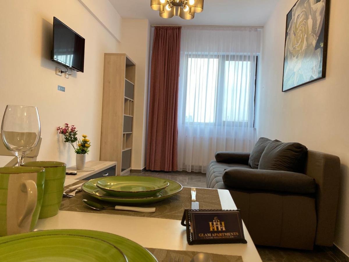 Studios & Apartments Palas By Glam Apartments Iasi Exteriör bild
