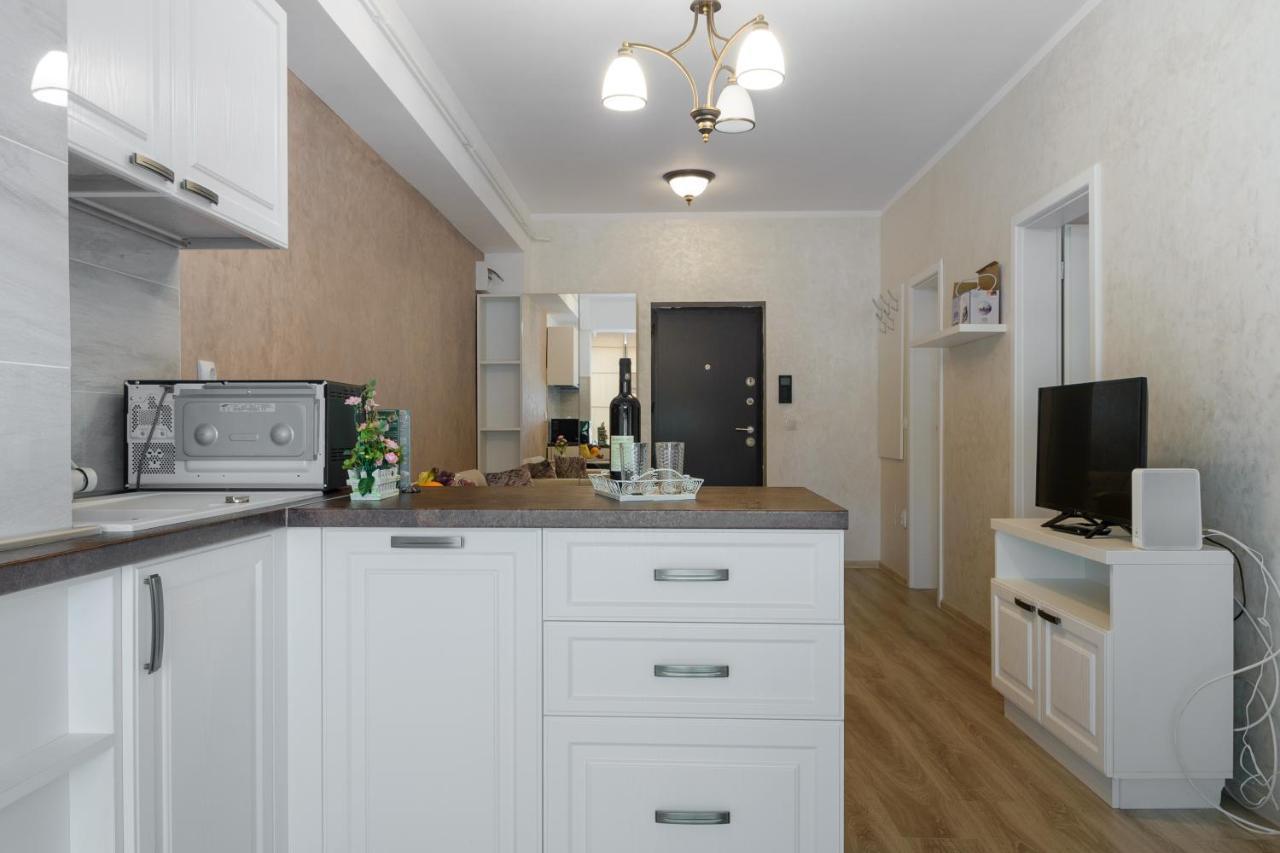 Studios & Apartments Palas By Glam Apartments Iasi Exteriör bild