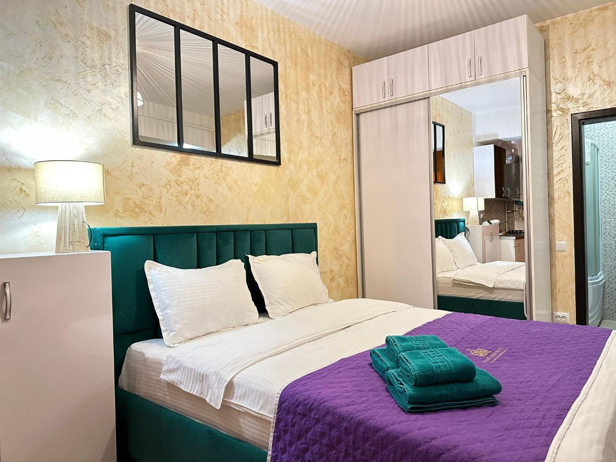 Studios & Apartments Palas By Glam Apartments Iasi Exteriör bild
