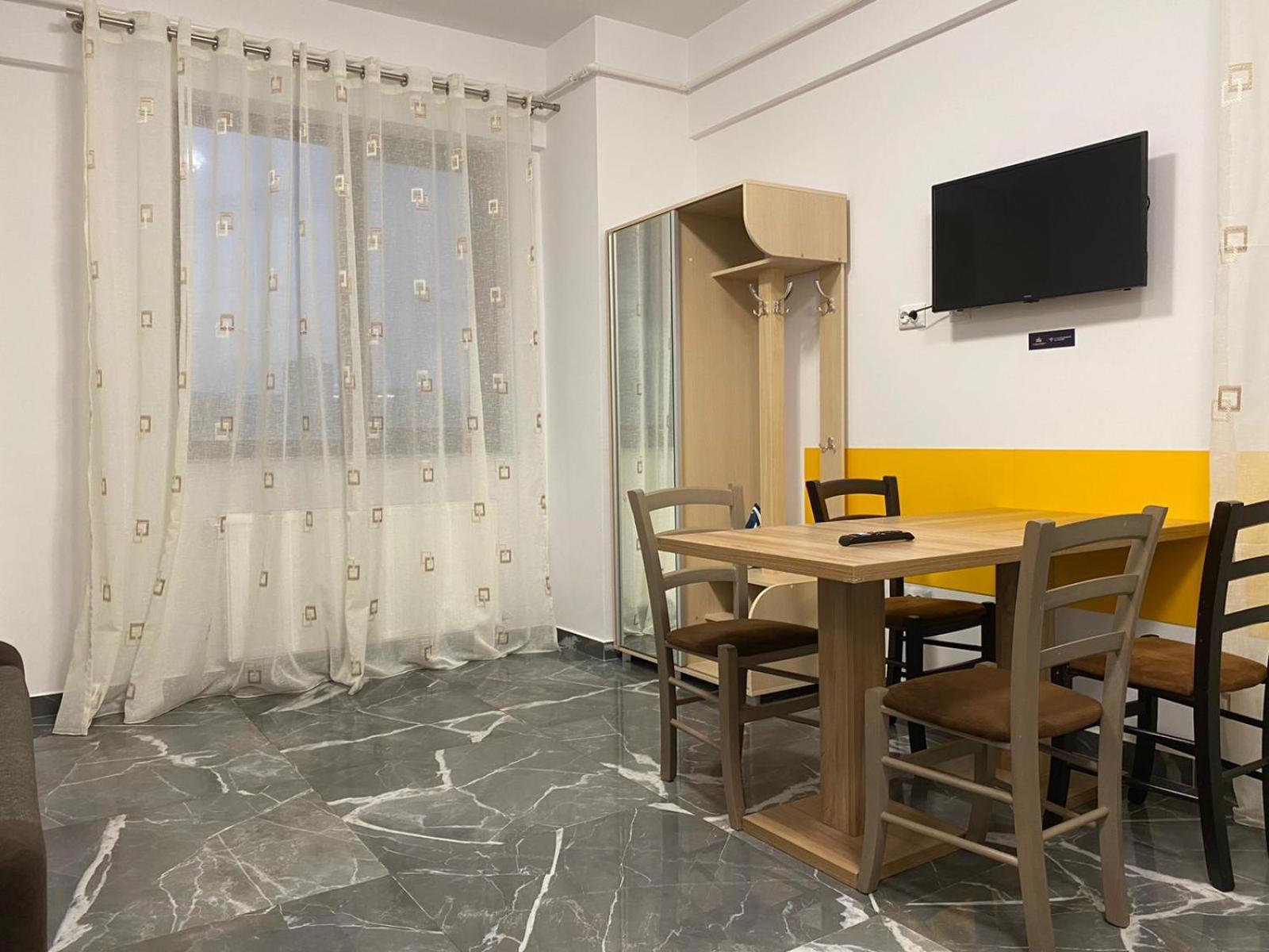 Studios & Apartments Palas By Glam Apartments Iasi Exteriör bild