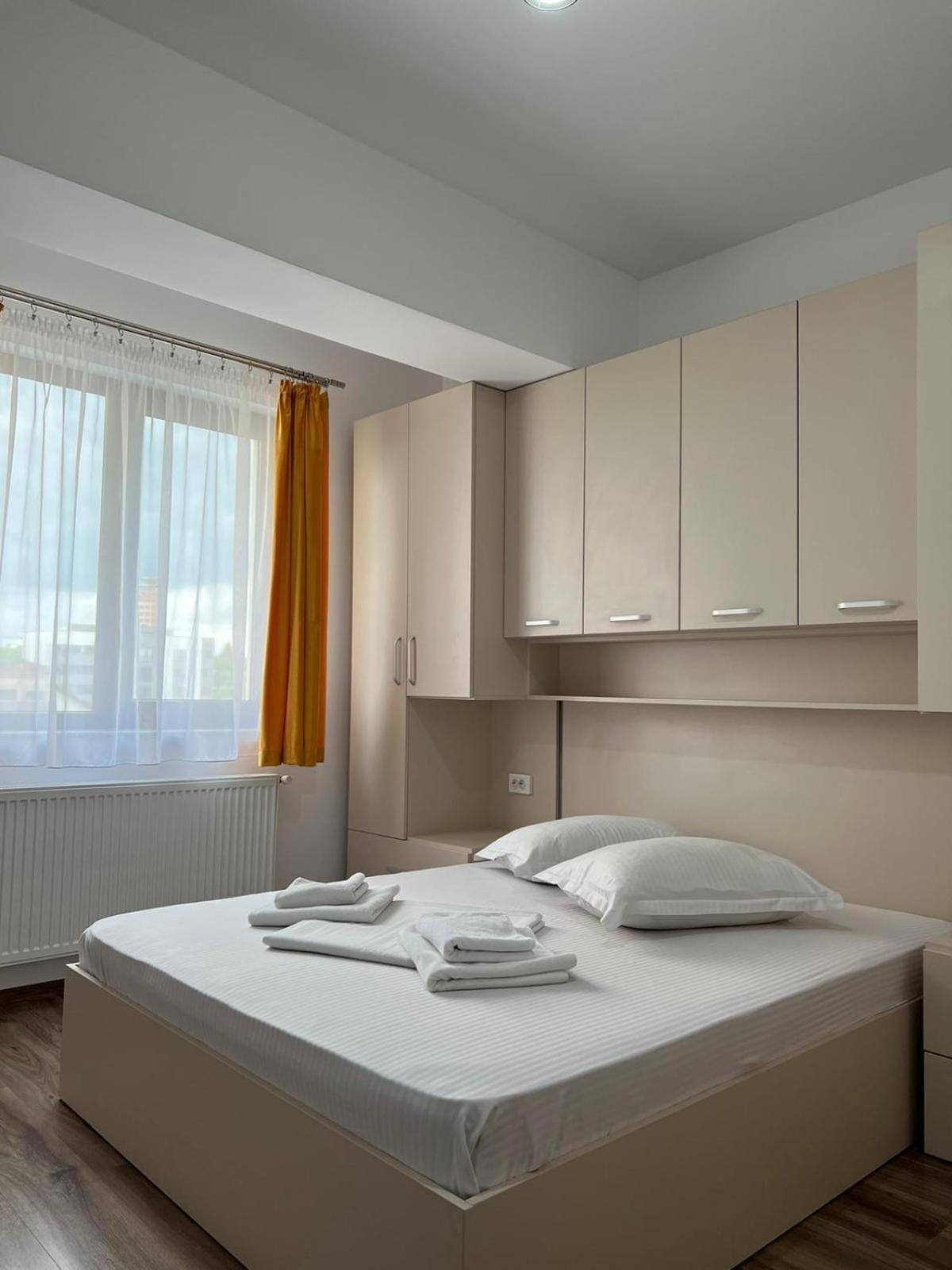 Studios & Apartments Palas By Glam Apartments Iasi Exteriör bild