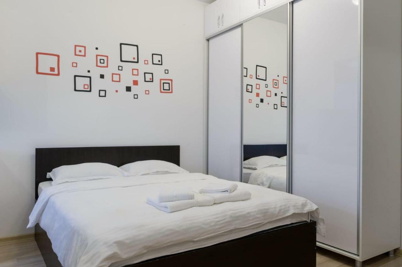Studios & Apartments Palas By Glam Apartments Iasi Exteriör bild